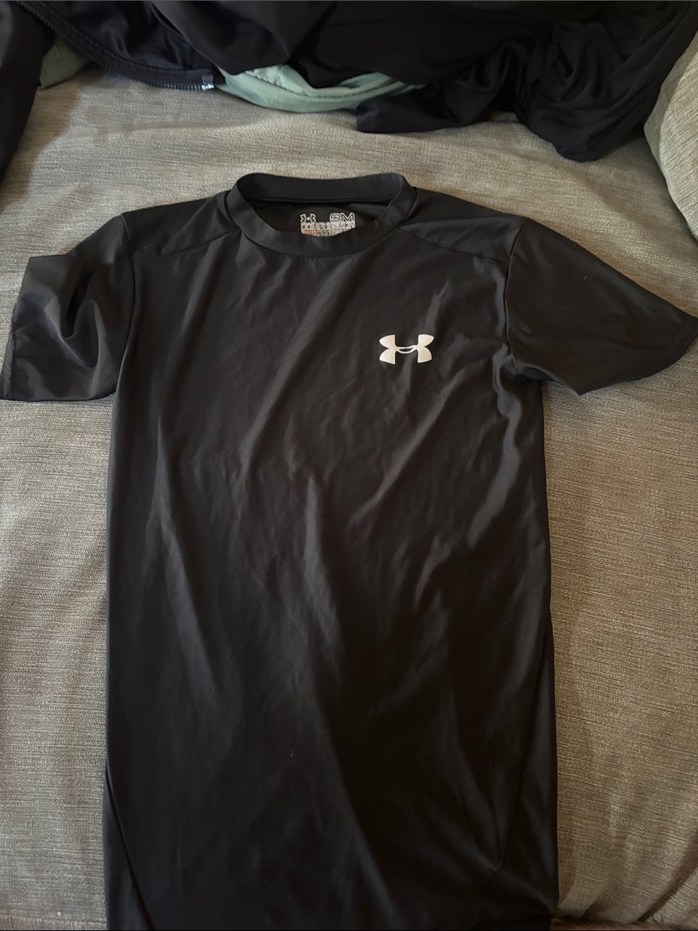Under Armour Black Short Sleeve Tee with White Logo Small Compression heat gear